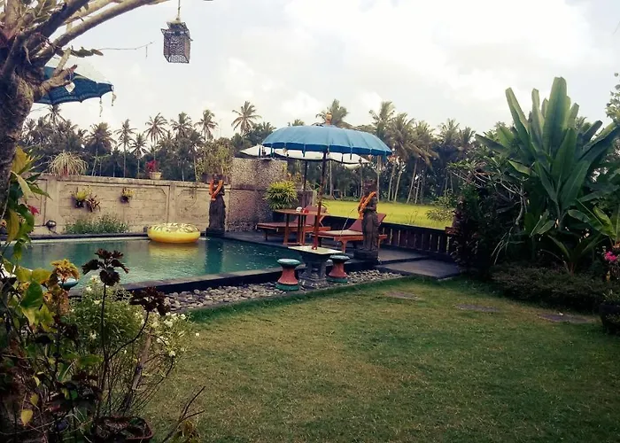Beras Bali Bed & Breakfast *